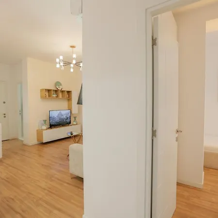 Apartman Miku Apartment-sophisticated 2bd At Taiwan *