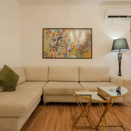 Miku Apartment-sophisticated 2bd At Taiwan * Tirana