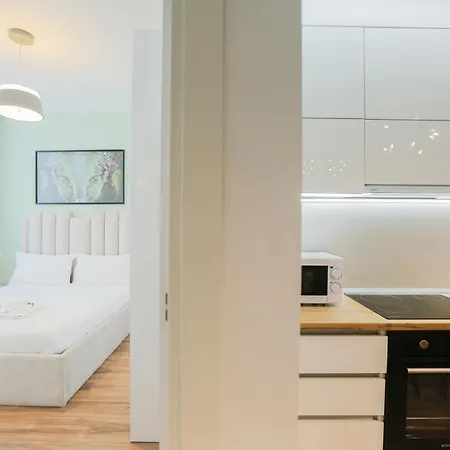 Miku Apartment-sophisticated 2bd At Taiwan تيرانا