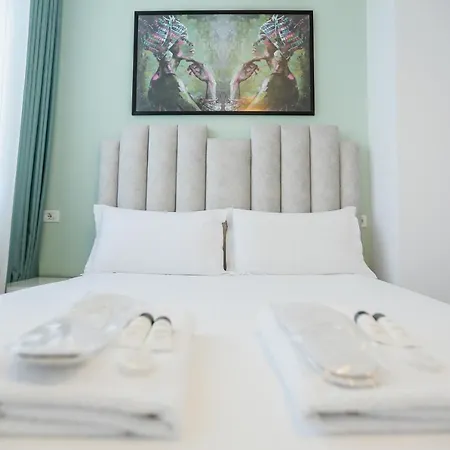 Miku Apartment-sophisticated 2bd At Taiwan Tirana