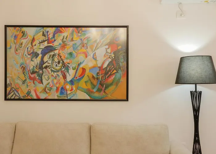 Apartman Miku Apartment-sophisticated 2bd At Taiwan Tirana