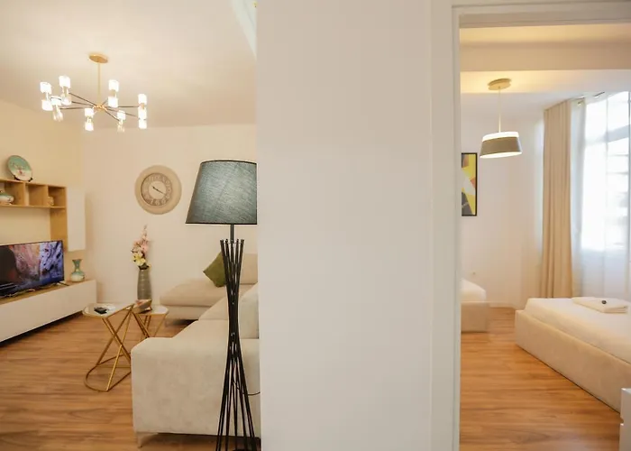 Miku Apartment-sophisticated 2bd At Taiwan