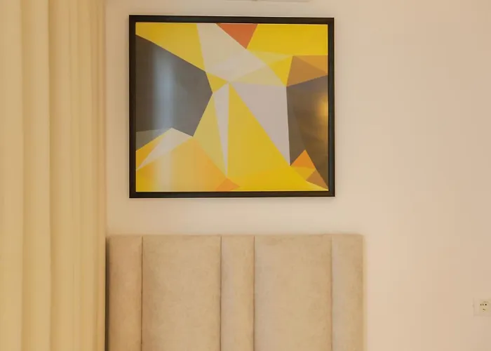 Miku Apartment-sophisticated 2bd At Taiwan Tirana