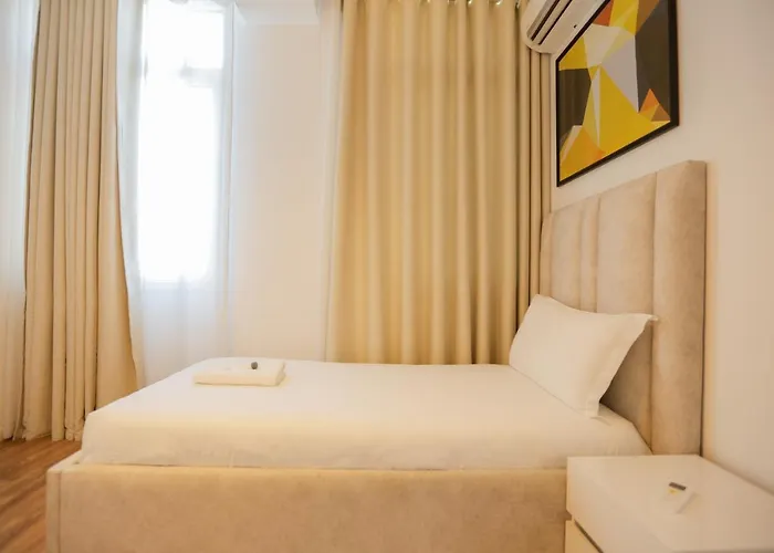 Miku Apartment-sophisticated 2bd At Taiwan Apartman *